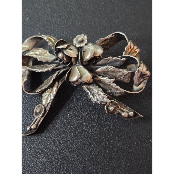 HOBE sterling silver floral bow brooch very vintage and lovely patina - Picture 4 of 8